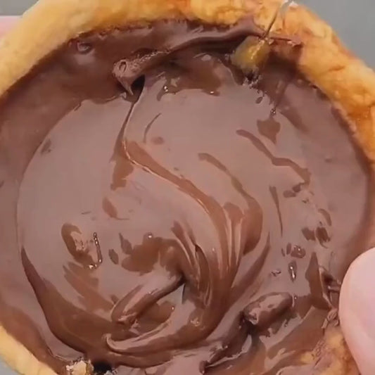 Nutella Slow Pull
