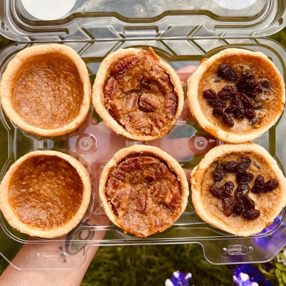 traditional butter tarts - 2 pecan, 2 plain, 2 raisin